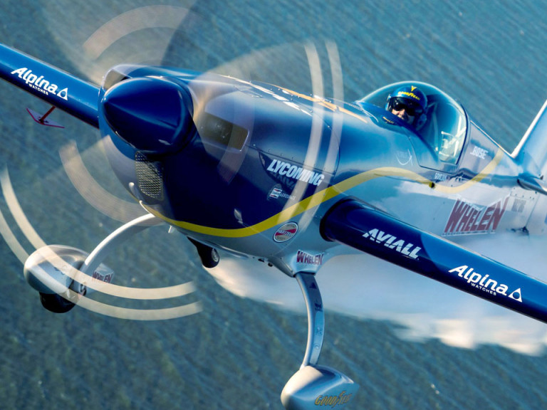 img-plane